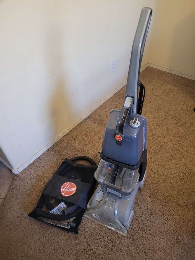 Hoover Vacuum/ Carpet Cleaner