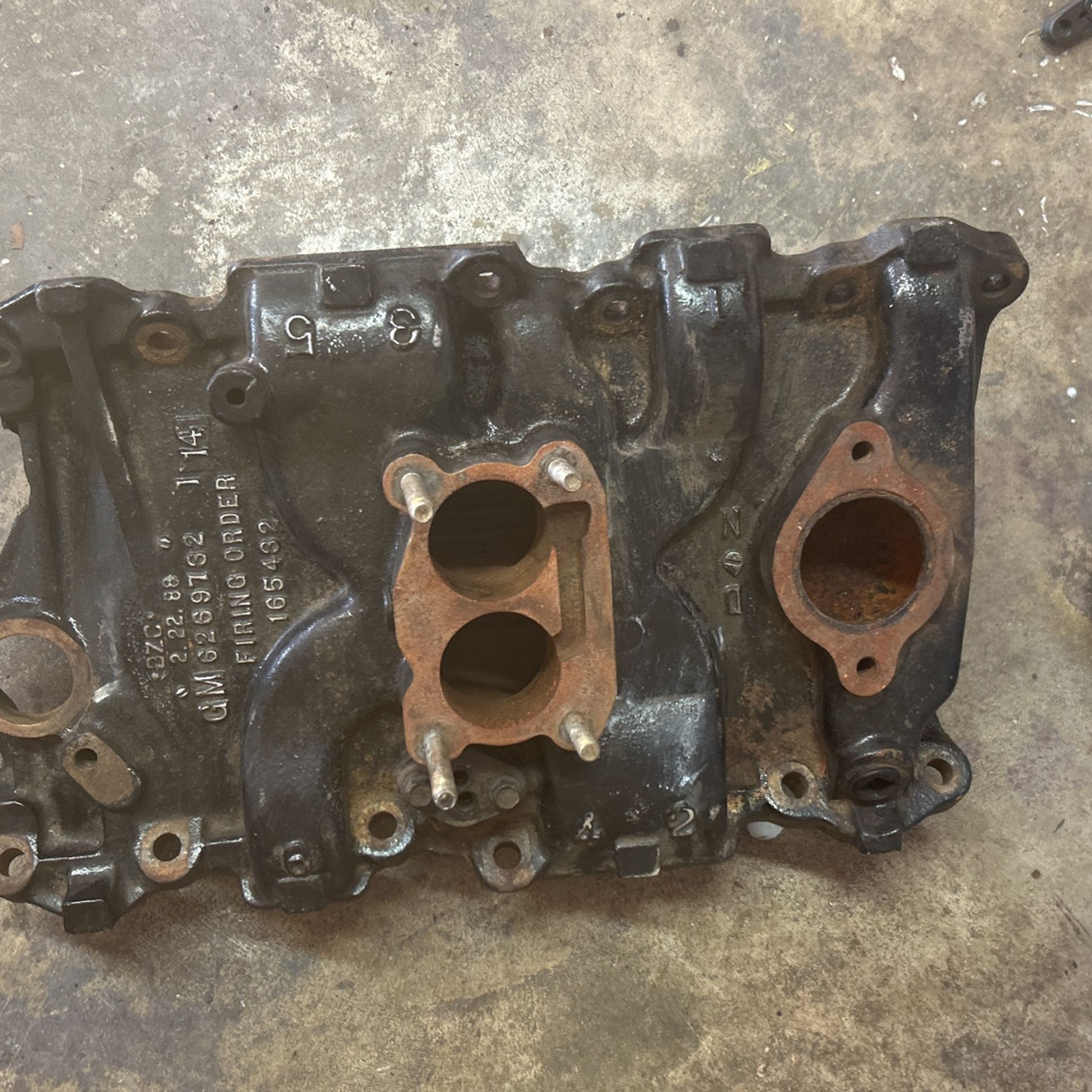 GM V6  ( MARINE ) Intake Manifold  Stern Drive