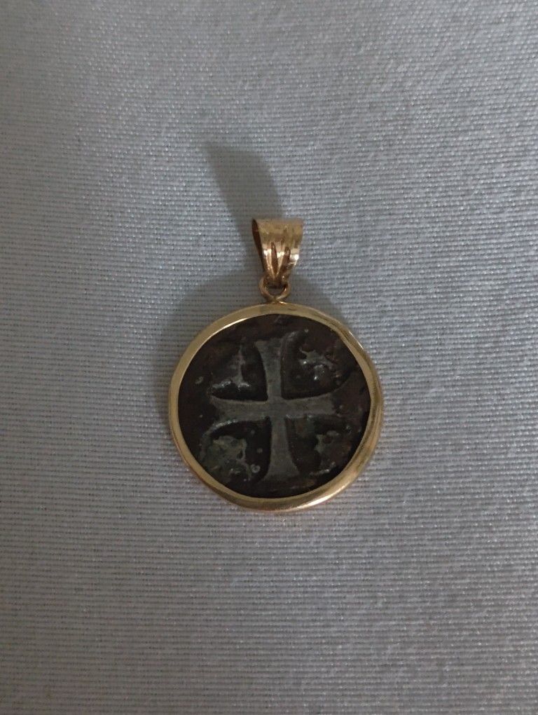 Historic Sunken Treasure Atocha 14k Gold and 925 Silver 1622 Coin Pendant