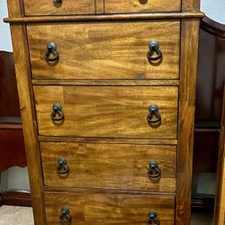Picket House Furnishings Chest of Drawers