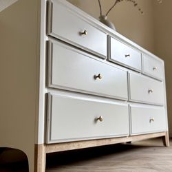 Dresser/White Dresser/Credenza/Buffet/Sideboard/Coastal/Console Table/TV Stand/Modern Dresser