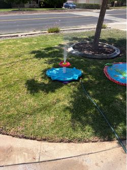 Little tikes splasher spinner and splash pad