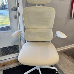 Brand New White/Khaki Mesh Tall Back Ergonomic Office Chair w/Flip Up Arms & Adjustable Lumbar