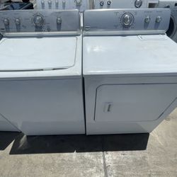 Maytags Set Washer And Dryer Top Loads “white” 