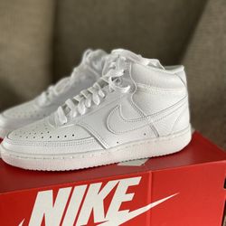 Nike Women’s Gym Shoes