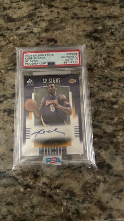 Kobe Bryant PSA 10 Auto  /50 2004