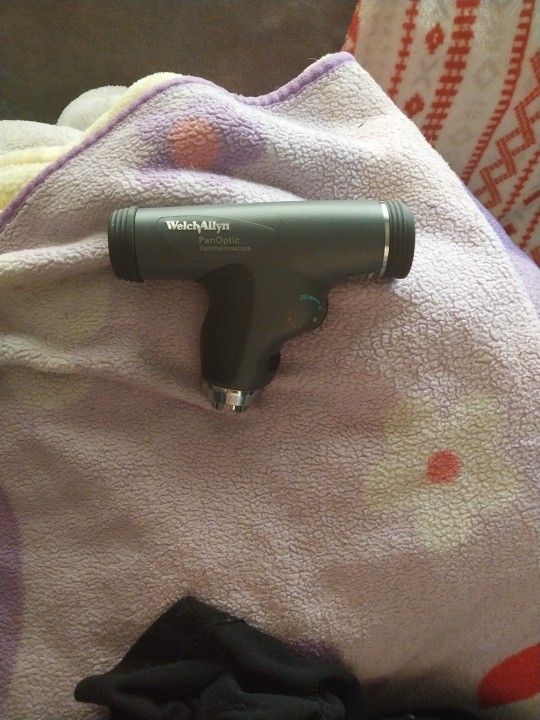 Welchallyn Panoptic Ophthalmoscope