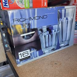 Glassware - 16 Pieces