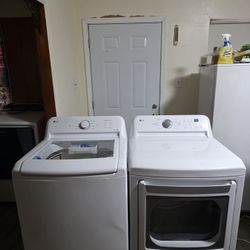 LG WASHER AND DRYER GOOD CONDITION BOTH ELECTRIC XL CAPACITY 5.3 CU DELIVERY AVAILABLE FOR EXTRA FEE WE DO REPAIRS 