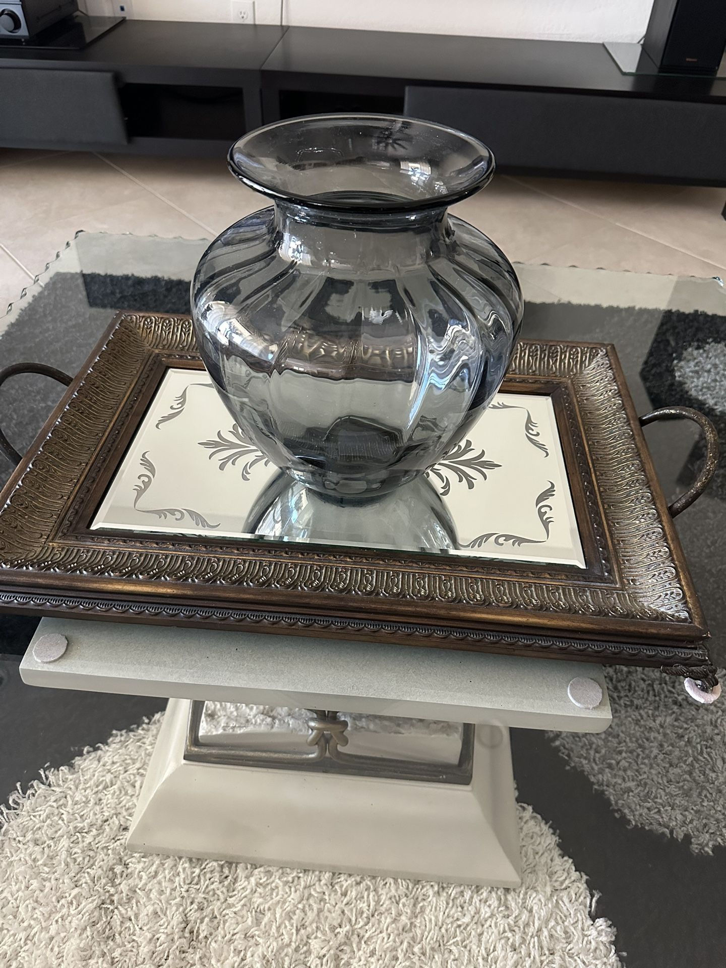 glass flower pot - $10