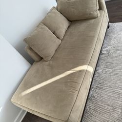 Very Nice Couch 