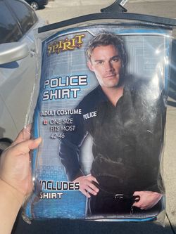 Adult men’s Halloween police costume