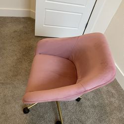 Pink velvet office chair