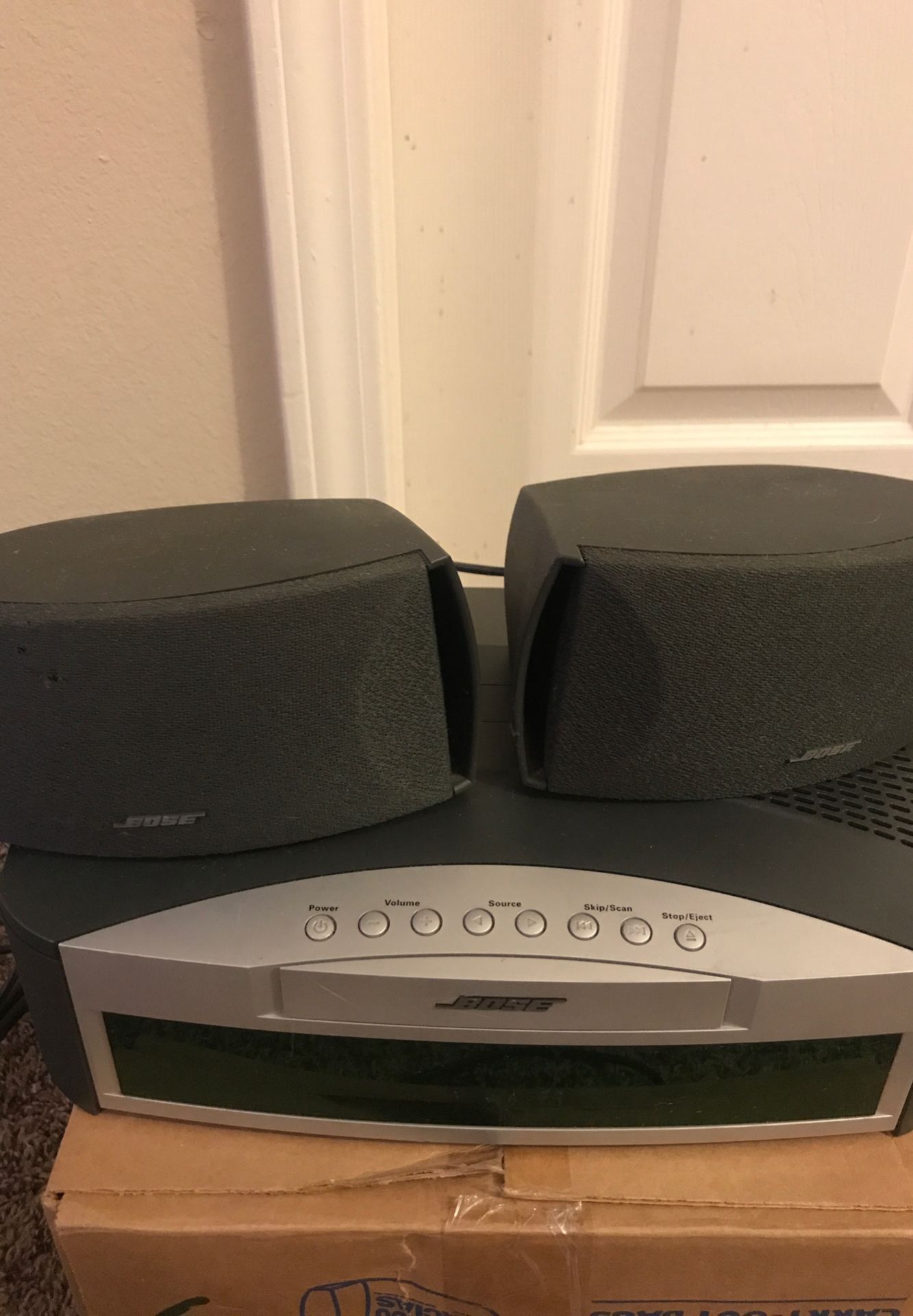 BOSE Model AV3-2-1 Media Center