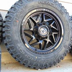 New 18X9 Gloss Black Gear Off Road Rims LT 275 70 18 Hercules M/T Tires 8X6.5 8X170 +18MM Offset 