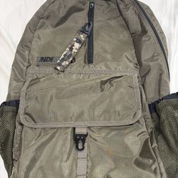 Undefeated backpack