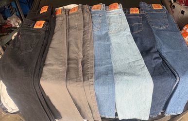 Men’s Levi’s jeans waist 38 length 29