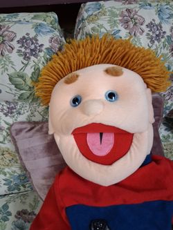 34 inches puppet