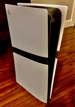 PlayStation 5 pro (digital) like new