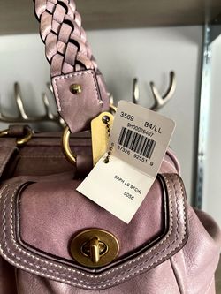 Rare! Women's Coach Daphne Legacy Lg Lilac Leather Satchel Retail $698 This Limited  Edition Coach Purse Large Daphne Satchel Marbled Purple Style# H05 for Sale  in Washington, DC - OfferUp
