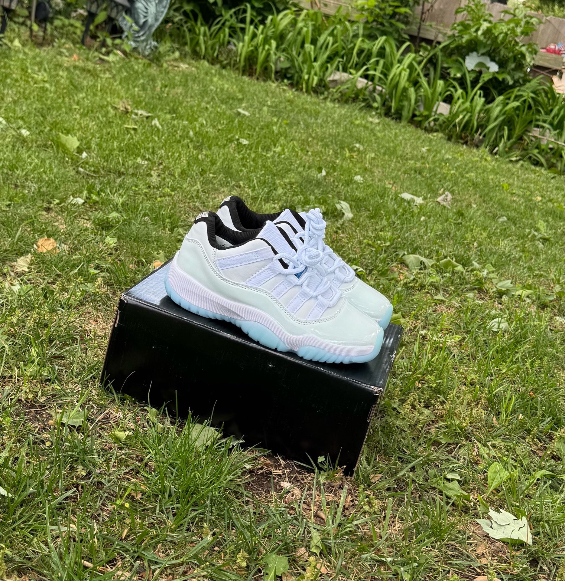 Jordan 11 size 6.5 women brand new never worn