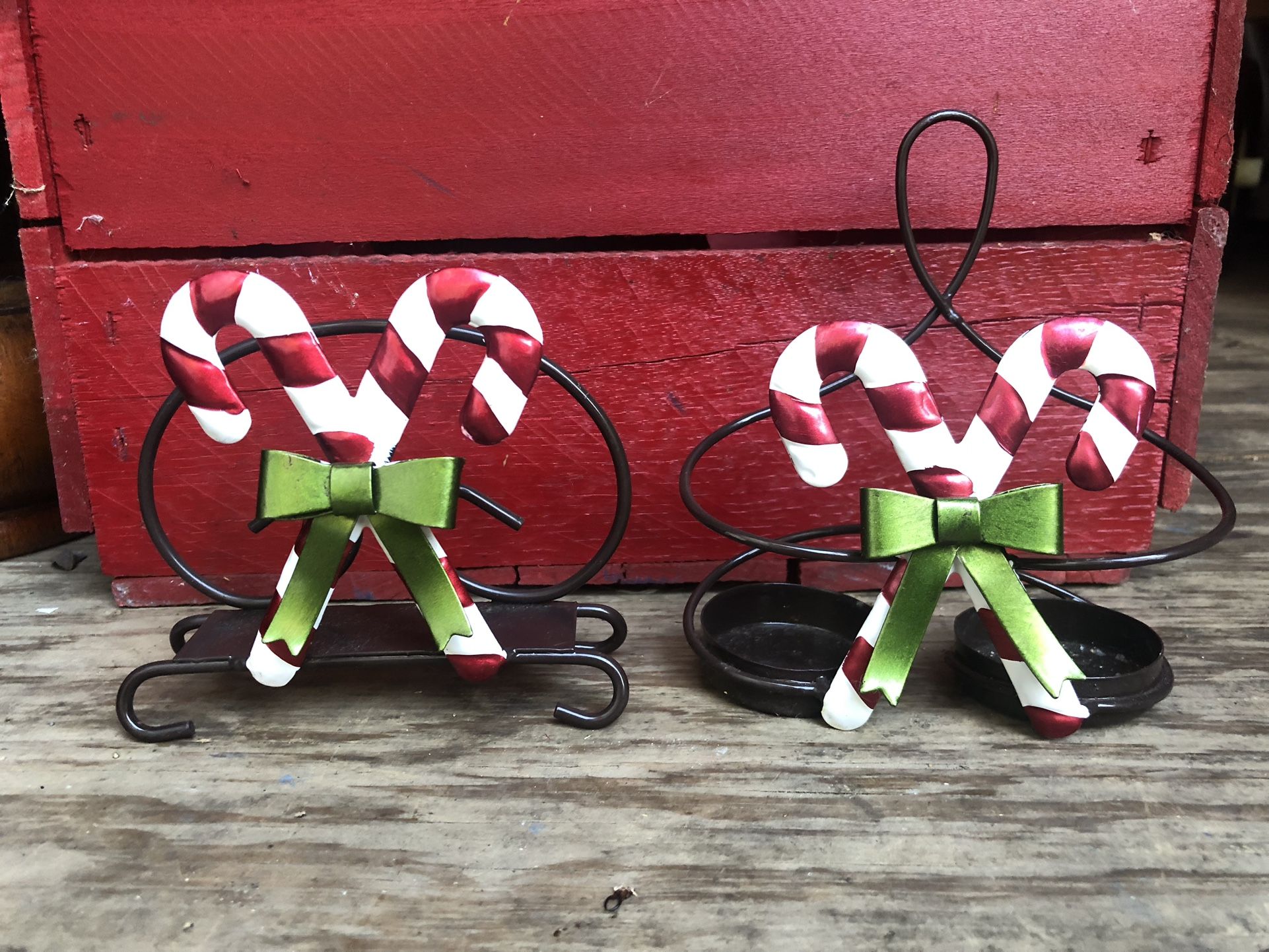2 Pc Dinnerware Decorative Holders 