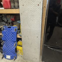 Diamond Plate Tailgate Cover