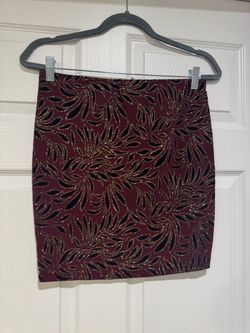 Women's Burgundy Embellished Pencil Mini Skirt (L)