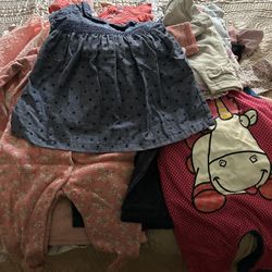 80 PCS OF LITTLE GIRL ASSORTED CLOTHES