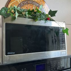 Panasonic microwave 1250 W