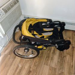 Jagged Baby Stroller 