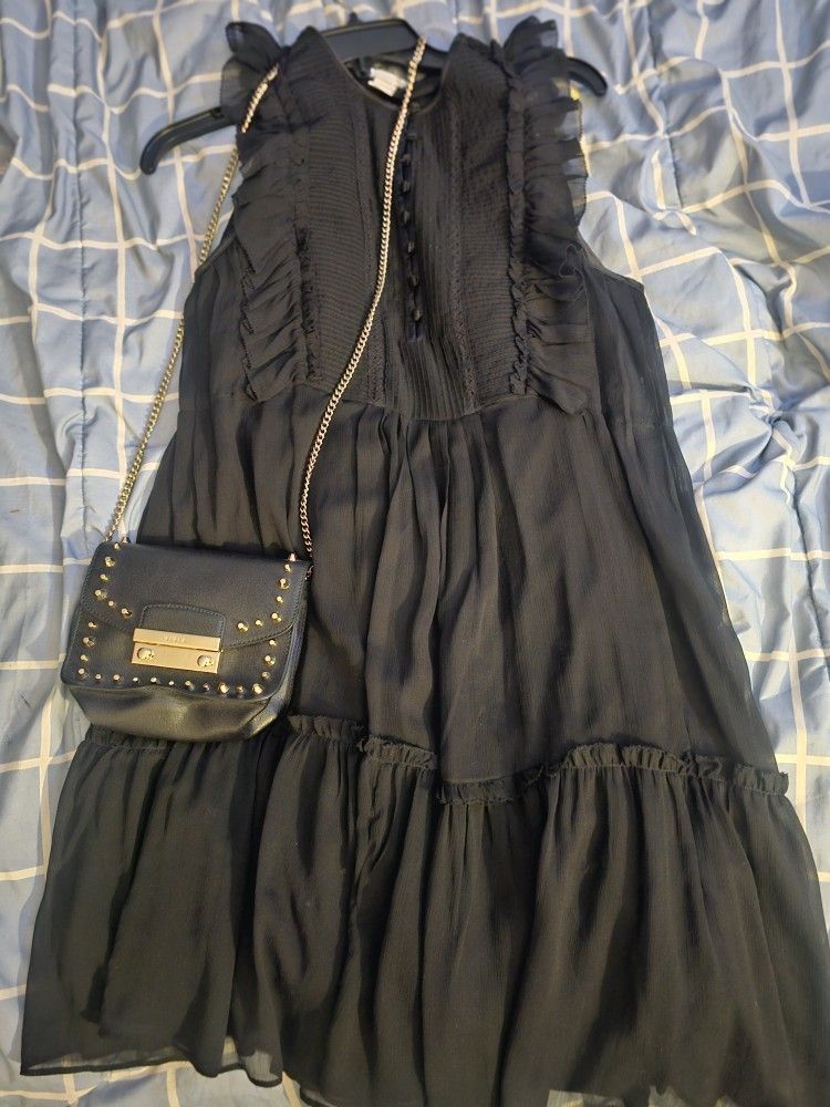 $25πH&M π Black ruffled sleeveless DRESS. Size 6-$25π