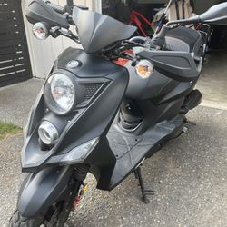 MOPED Cabo 50 