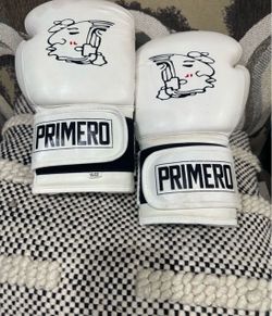 Primero Boxing Gloves 16oz White
