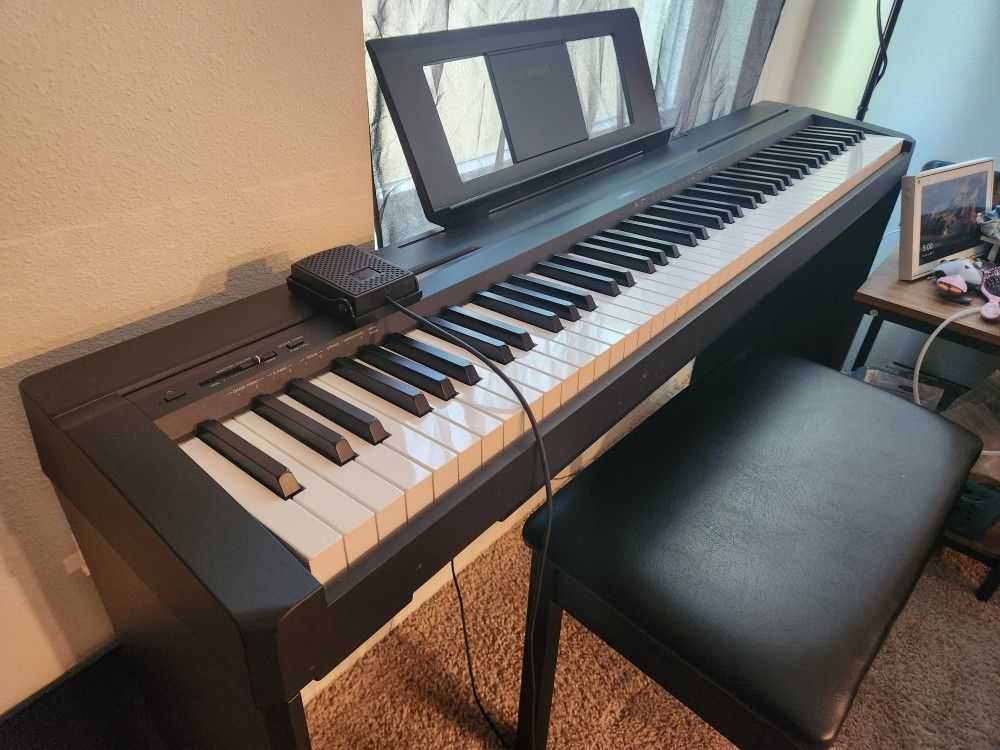 Yamaha Digital Piano P45b