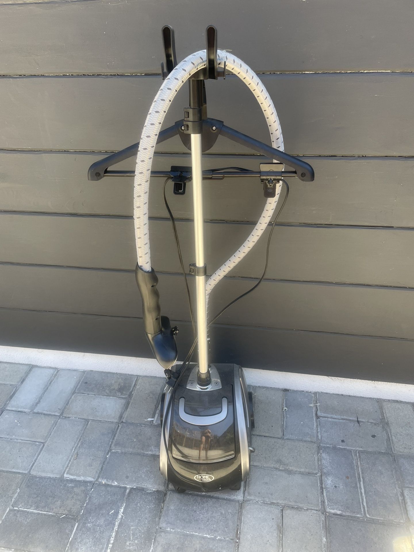 Clothes Steamer
