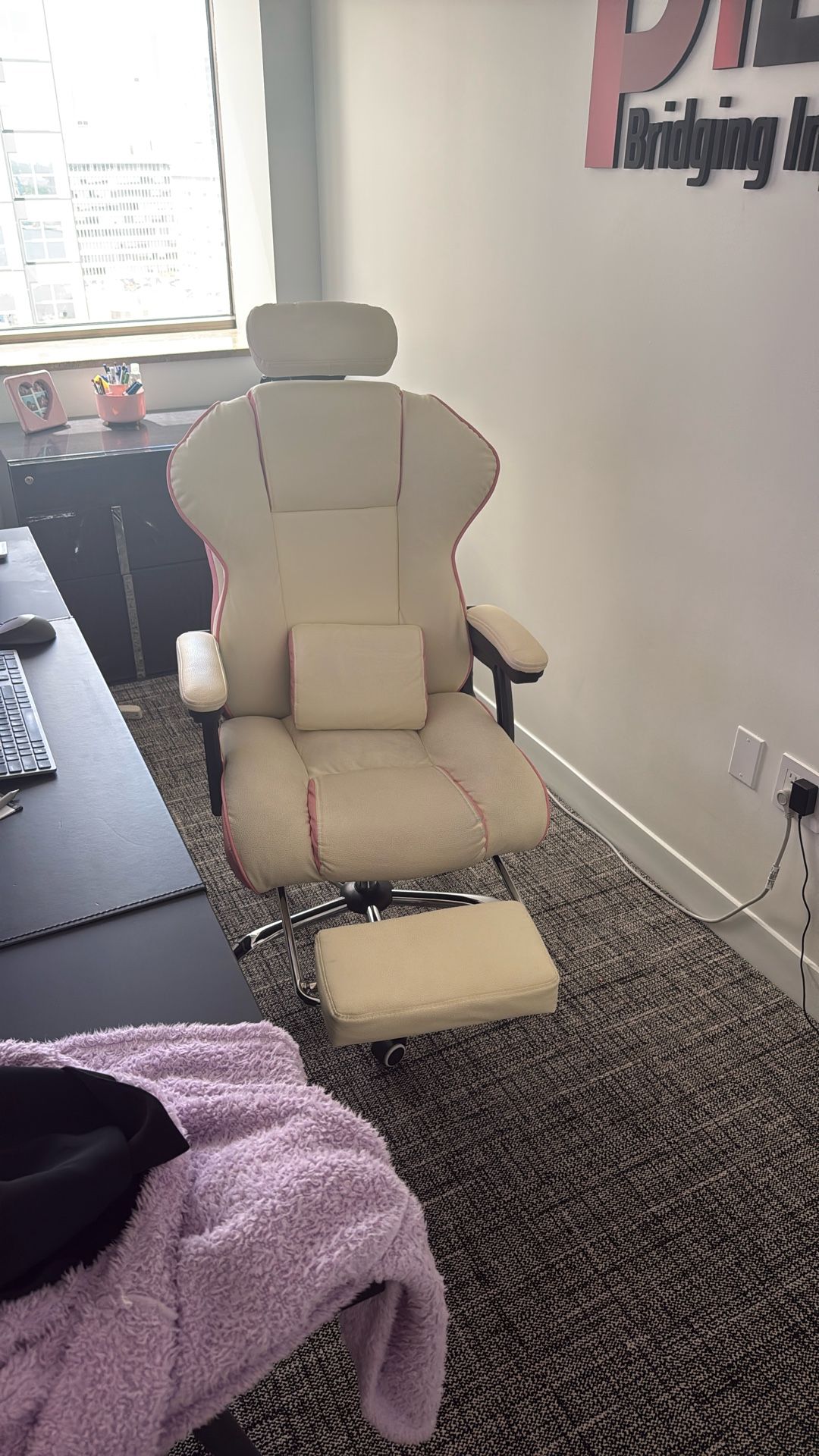 Rolling Reclinable Pink And Beige Office Chair