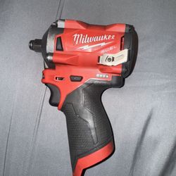 M12 Milwaukee 1/2 Stubby