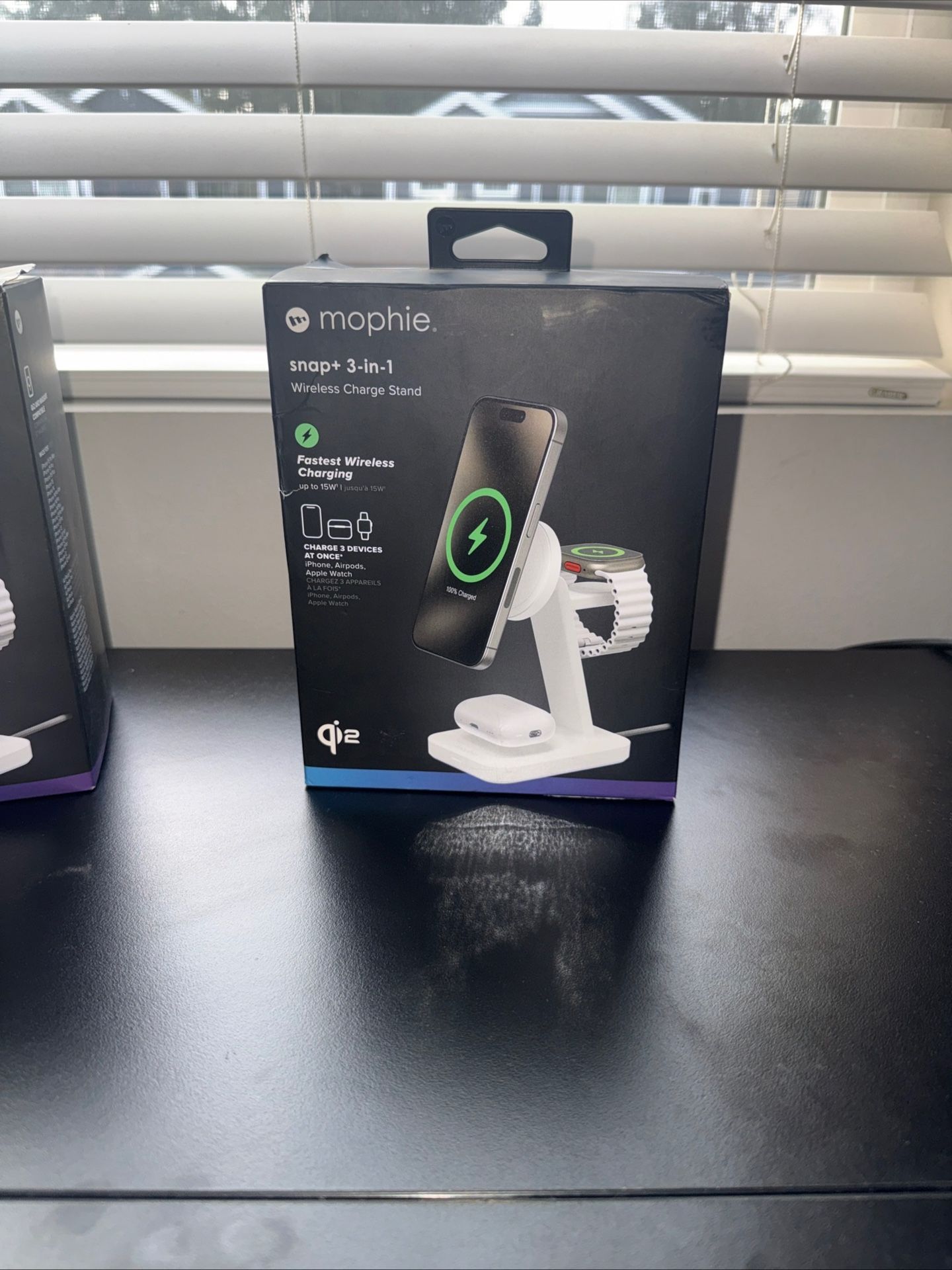 mophie. snap+ 3-in-1 Wireless Charge Stand. New