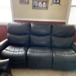 Black Leather Lazy Boy Set
