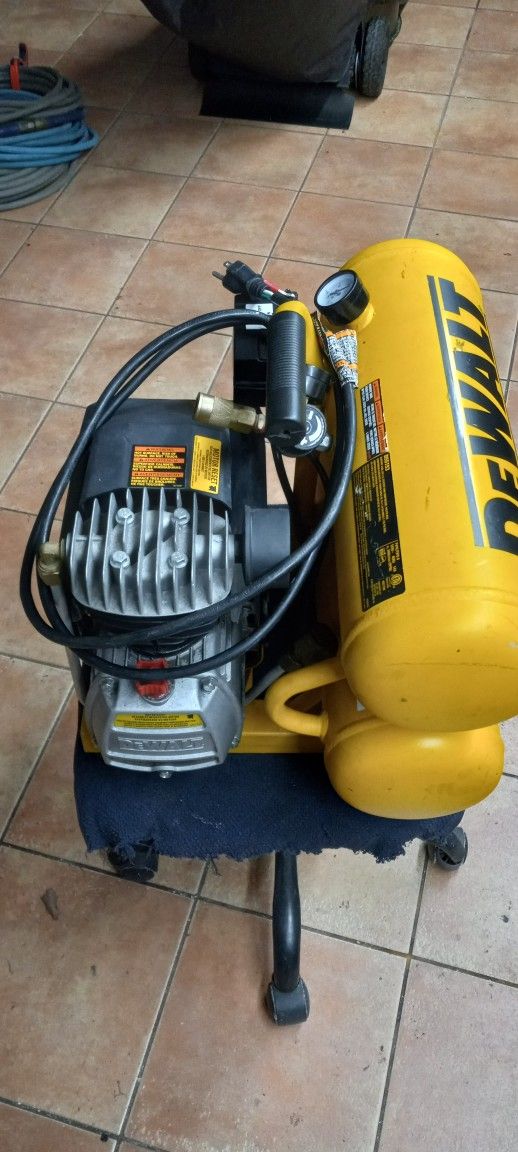 Dewalt Air Compressor D55153