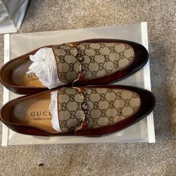 Men’s Shoes