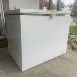 Frigidaire Freezer 12.5 Cubic Feet