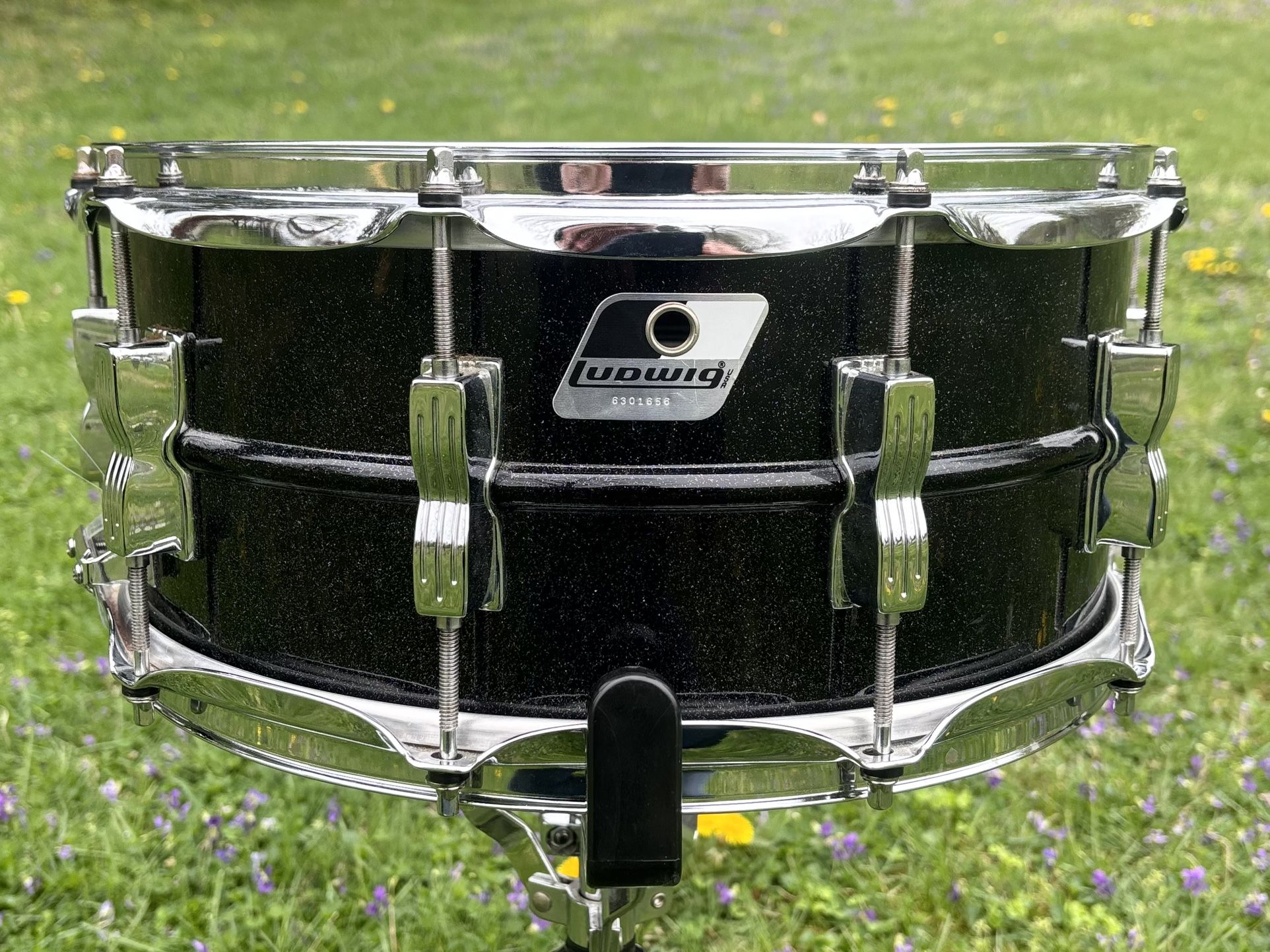 Ludwig Acrolite 6.5x14 snare drum black galaxy