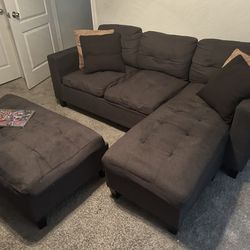 Sectional w/ottoman (gray) Couch