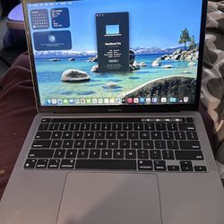 2022 MacBook Pro 13 Inch M2