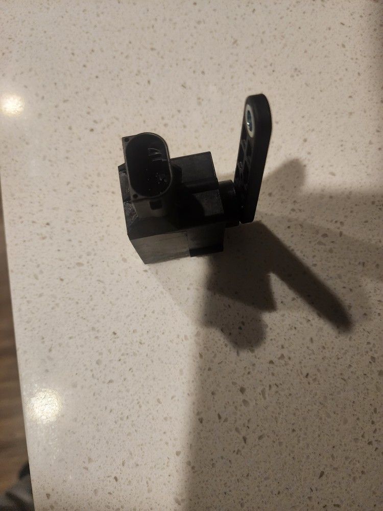 Mercedes Headlight Level Sensor