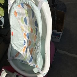 Free Baby Bath Tub
