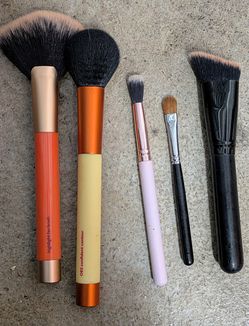 New never used make up brushes