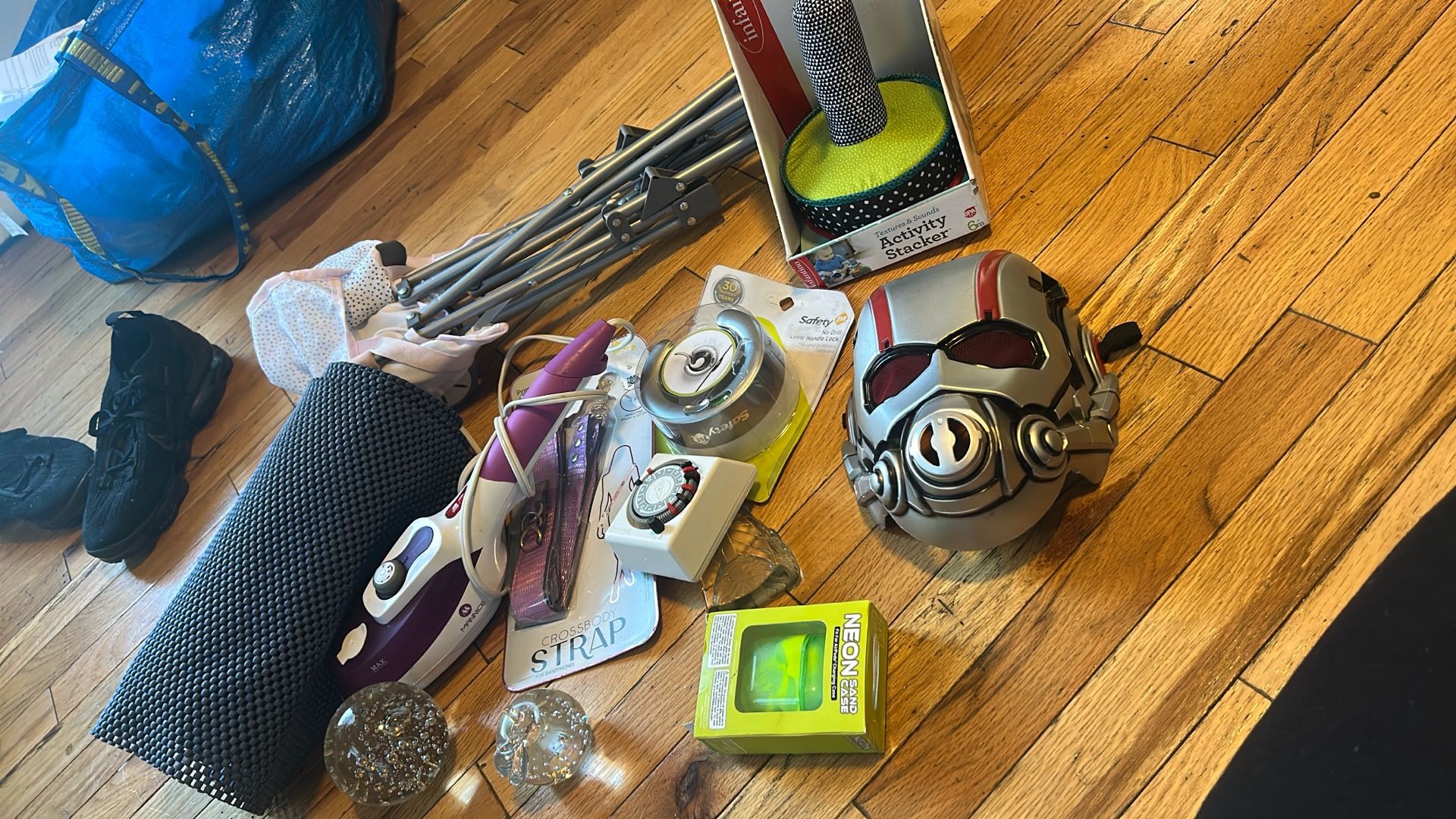 Misc great selection of new & used bundle